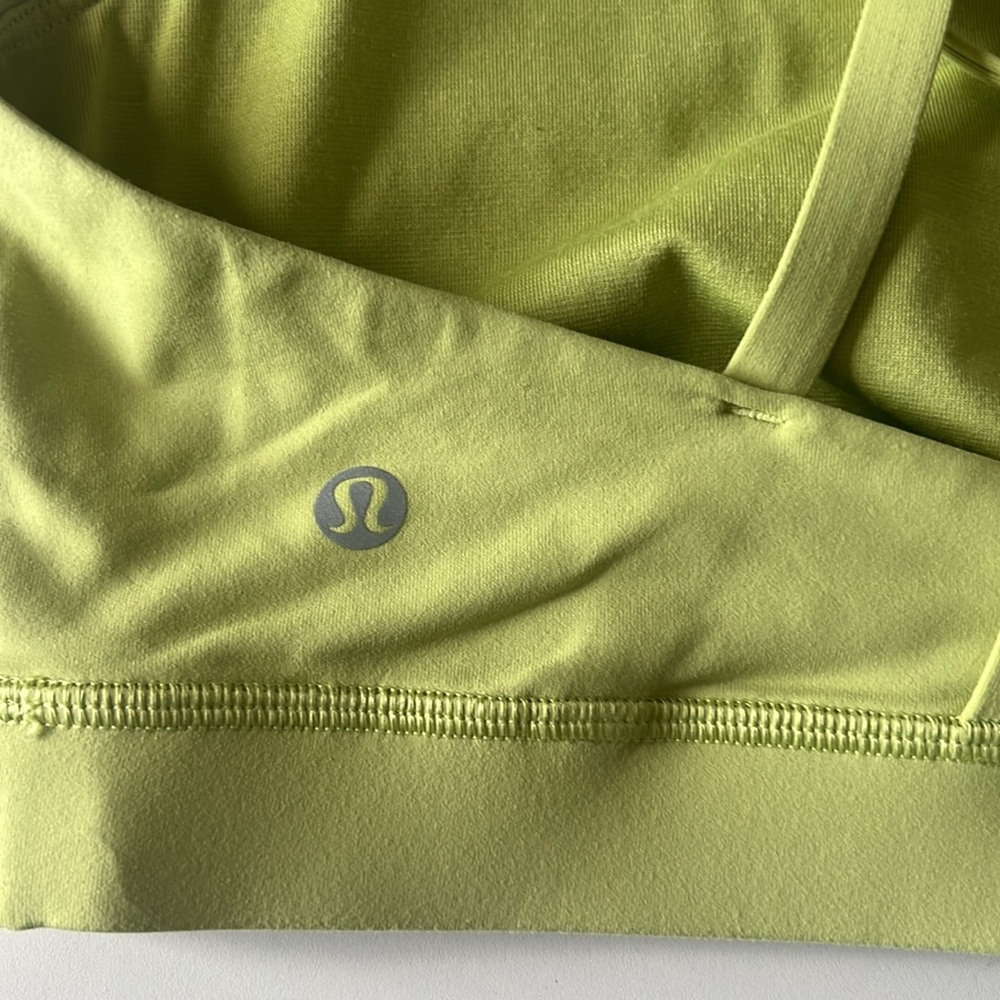 lululemon athletica Light Green Sports Bra - Picture 4 of 4